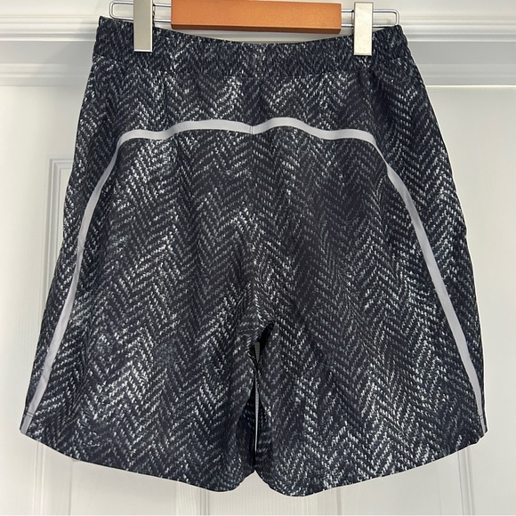 Pace Breaker 7” inseam Linerless Short - Picture 2 of 2